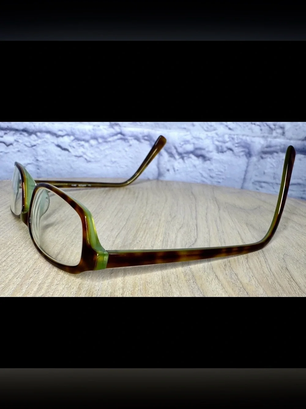 kate spade Pink Case with Brown Tortoiseshell Eyeglasses Made in Italy